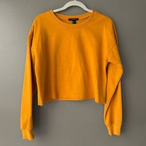 Forever 21 cutoff style sweatshirt size Large gold color fall autumn